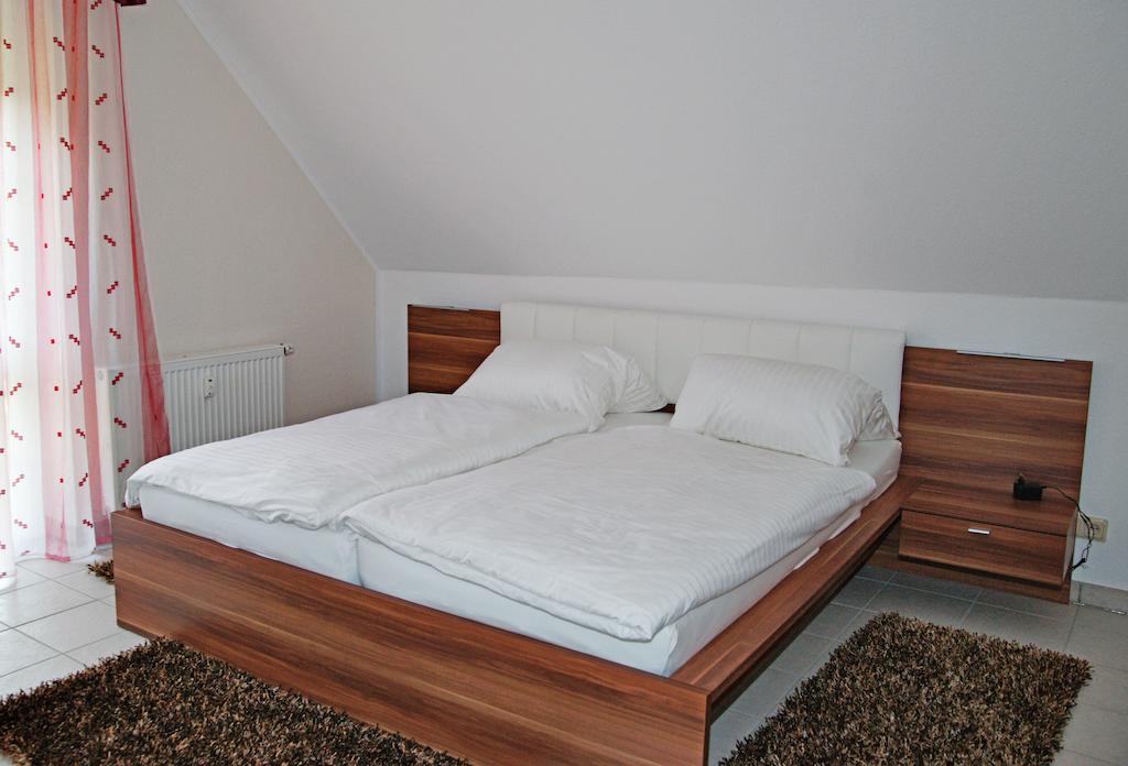 Ferienwohnung Bergblick Xanten Zimmer foto